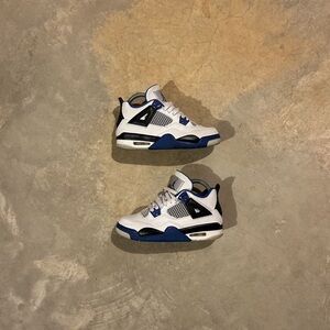 air jordan 4s retro motorsport 2017 size US 5